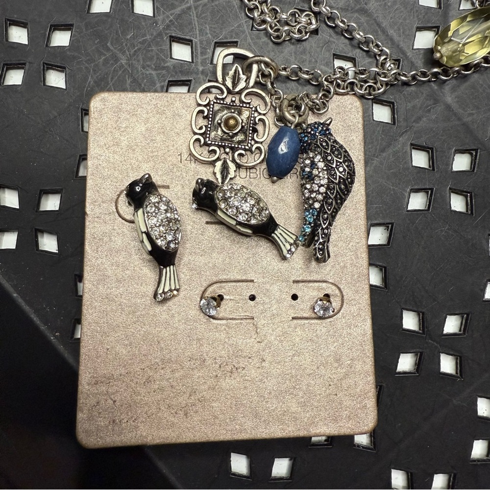 Lucky Brand Bird Charm Necklace + 14K Gold Over Silver CZ Bird Earrings Set - Picture 3 of 10